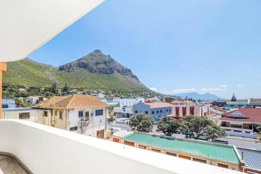 Beachfront Flat & Mountain View * Kapstadt